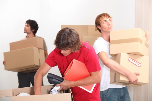 Professional van moving service in Hampstead for homes and businesses
