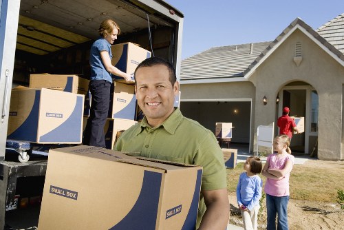 Household furniture pick-up in Hampstead for beds, wardrobes, and tables